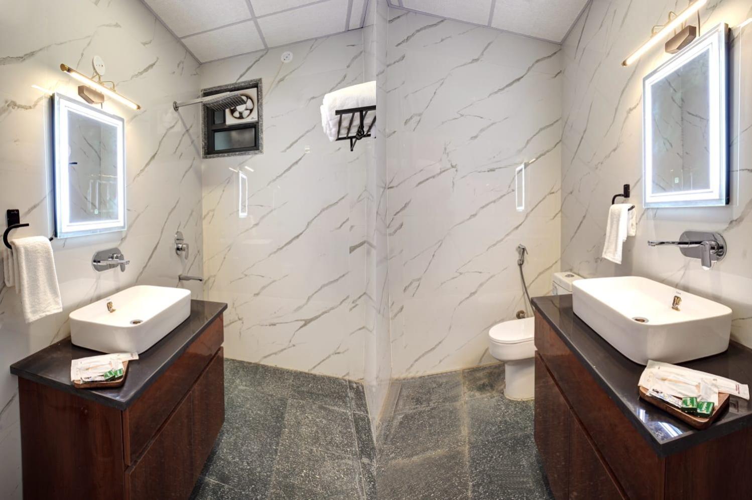 Hotel Elite Grand Near Kailash Hospital 노이다 외부 사진