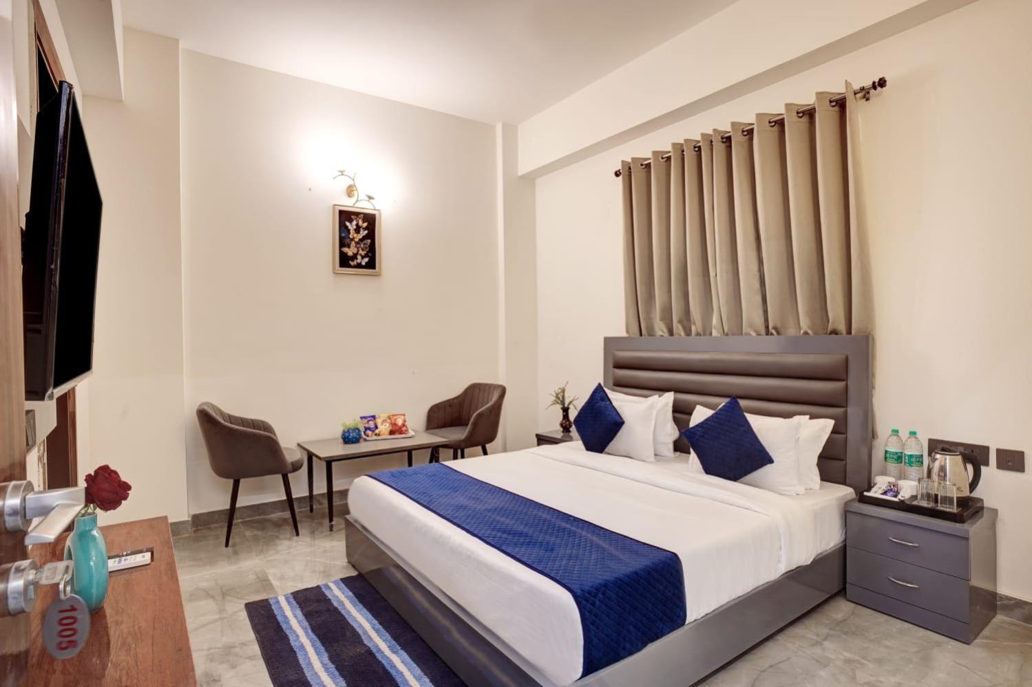 Hotel Elite Grand Near Kailash Hospital 노이다 외부 사진