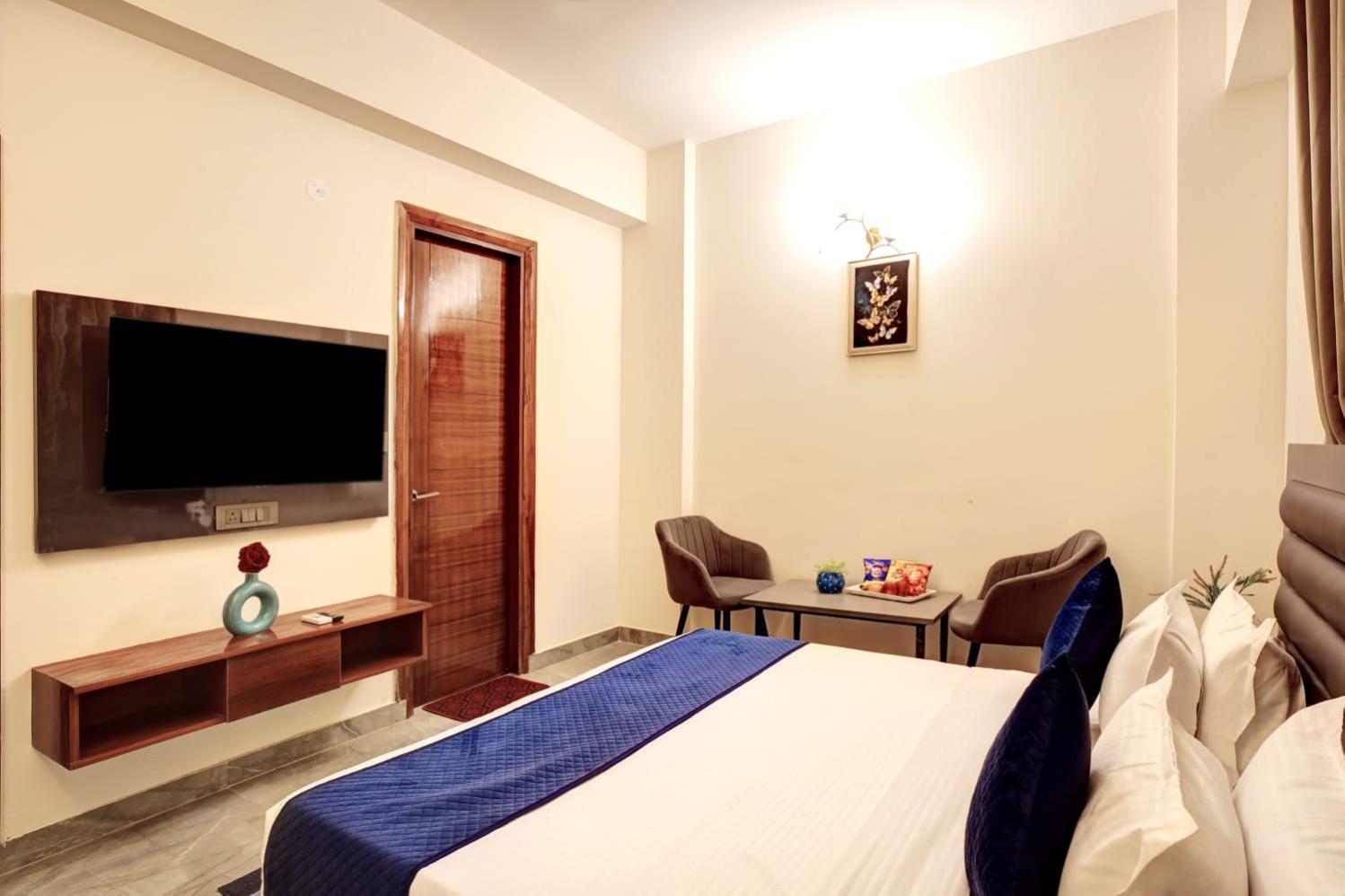 Hotel Elite Grand Near Kailash Hospital 노이다 외부 사진
