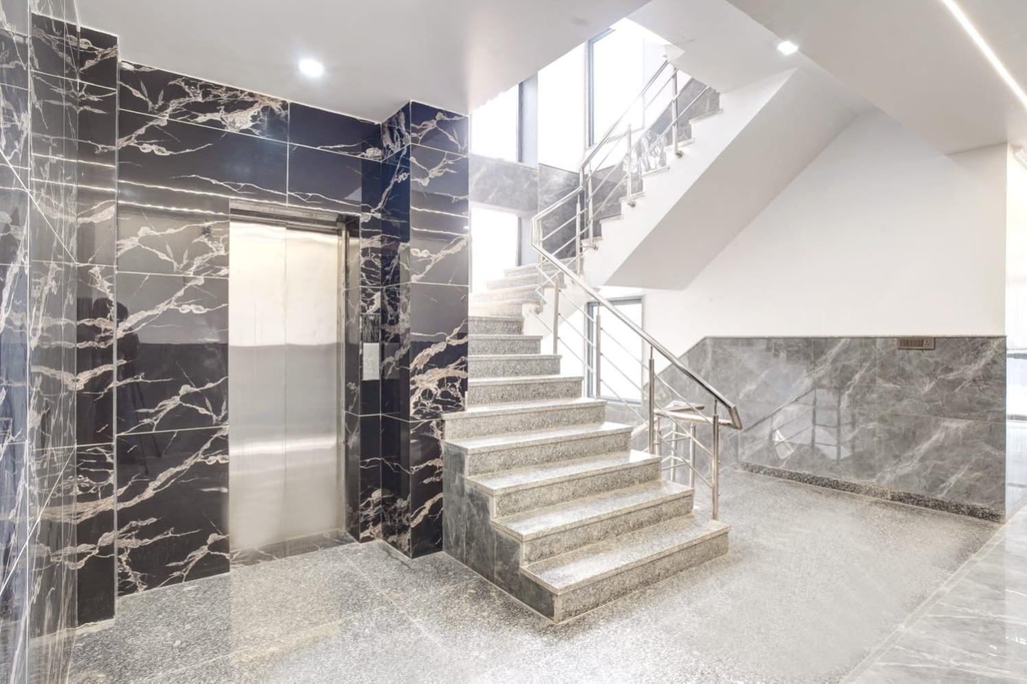 Hotel Elite Grand Near Kailash Hospital 노이다 외부 사진