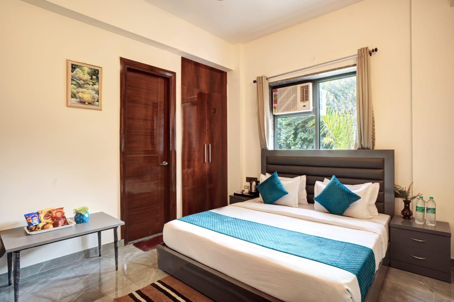 Hotel Elite Grand Near Kailash Hospital 노이다 외부 사진