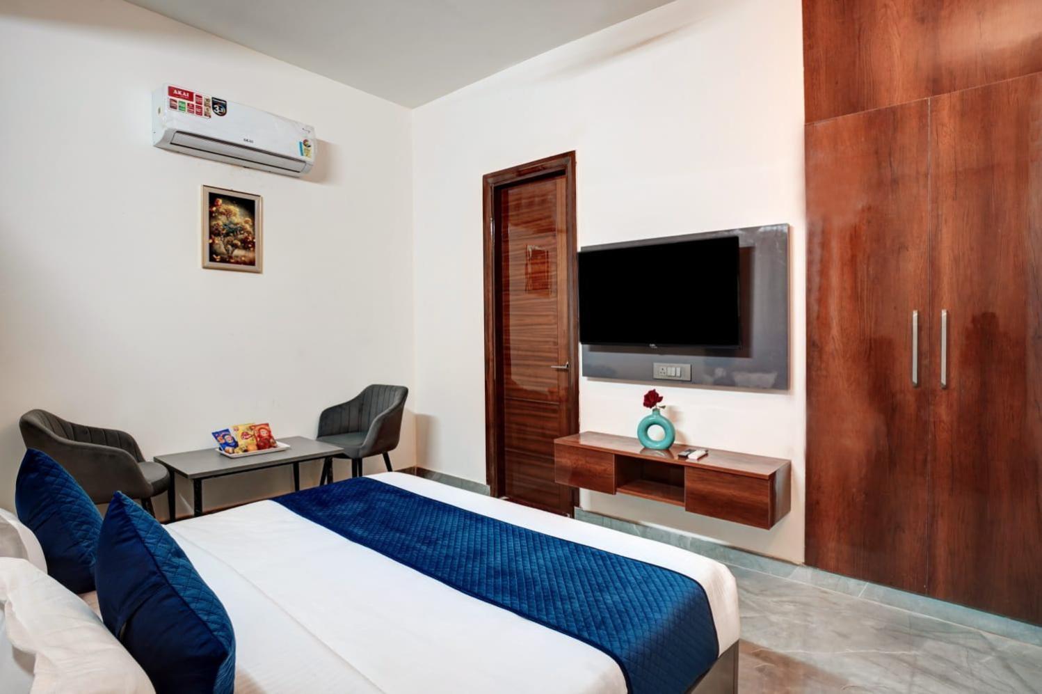 Hotel Elite Grand Near Kailash Hospital 노이다 외부 사진