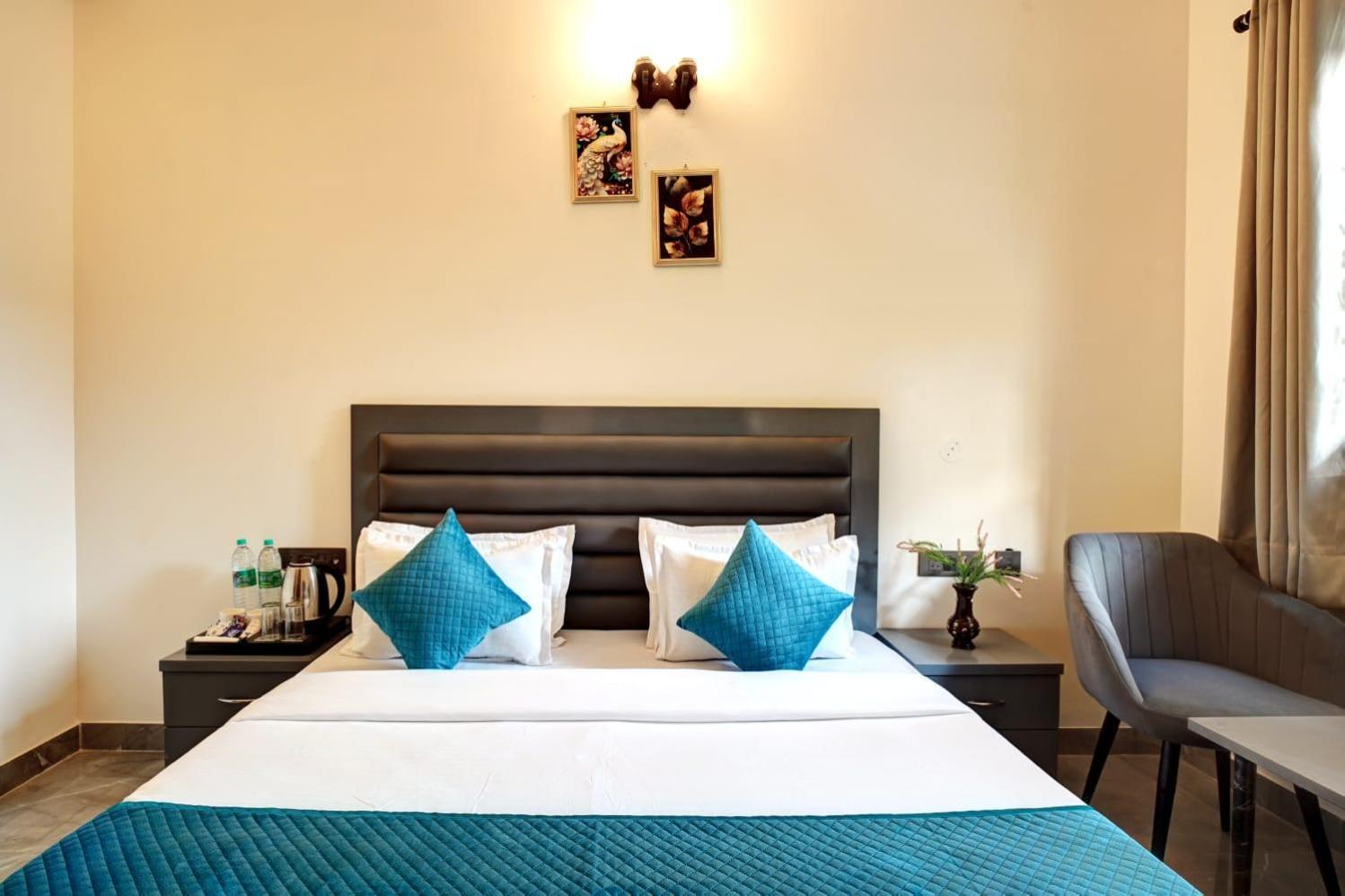 Hotel Elite Grand Near Kailash Hospital 노이다 외부 사진